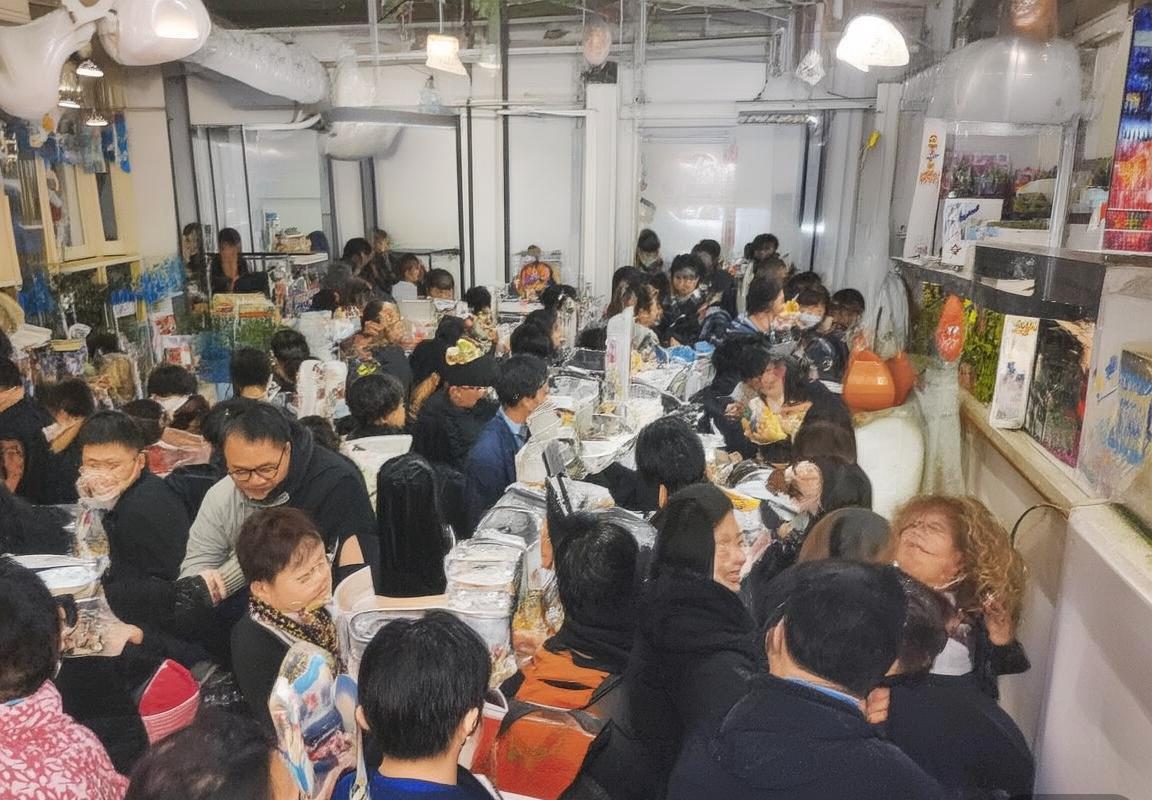 瓜迪奥拉的欧冠神奇换人术：揭秘成功秘诀与战术布局